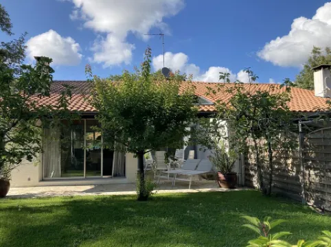 Villa les Fontaines - quiet location - 150 m to the marina