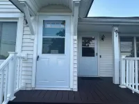 Remodeled home near the beach Hotels in Dunkirk