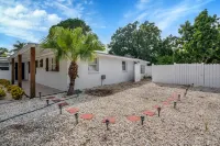 Tampa's Hidden Gem - 1BR/1BA Guest Suite