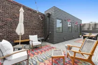Luxury Loft in Downtown Columbia with Rooftop Terrace
