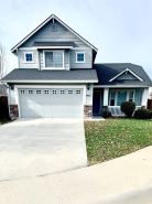 Spacious and Cozy with Bonus Room!