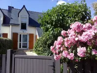 House 4 people. 300 m from the beaches. Hotel a Clohars-Carnoet