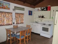 2 bedroom, 1 bath cabin with bunkhouse on fully recreational lake Hotels in Trego