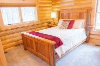 Creek Song Cabin 3 bedroom, sleeps 6, hot tub Hotel a Wayne Township