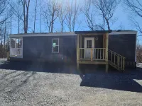 Cozy cottage w/1 bedroom, WiFi, AC in tranquil Springville close to boat ramps