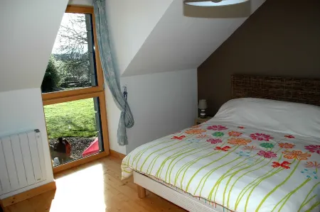 SMALL COTTAGE MESANGES