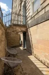 City centre apartment - 5 minute walk from the old town! Hotels in Newington