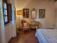 Stone house with private pool in Chianti