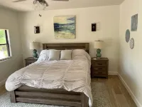 180° Red Rock views with golf, tennis, pool & spa