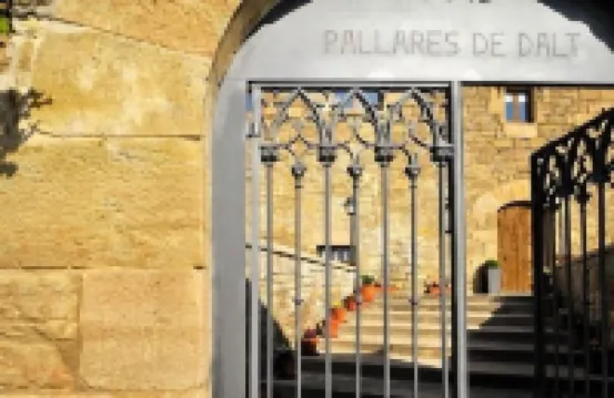 Rural house (full rental) Masia Pallares de Dalt for 10 people