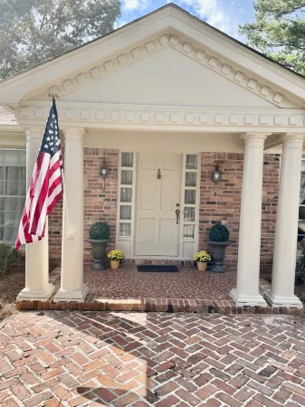 Beautiful Home in Safe, Private Setting Only Blocks from the Square