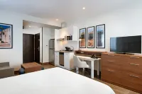 Homewood Suites by Hilton Santo Domingo Các khách sạn gần Plaza de la Bandera