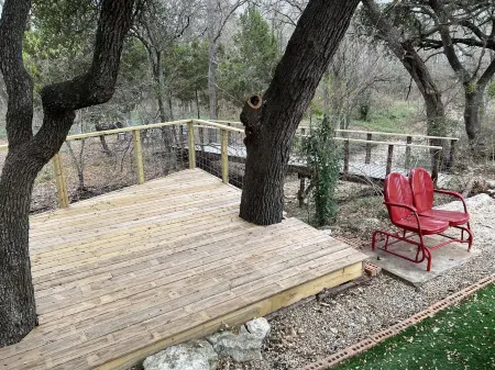 Villa 30 mins to Waco - Private Pool, Hot Tub, Gym and Fire Ring