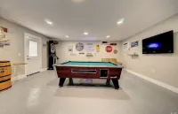 TWISTED TURTLE! 3bed/2bath home with POOL & GAME ROOM in Historic St. Andrews! 파나마시티 호텔