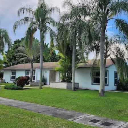 Private Apt Kendall - Near Zoo and Miami D College