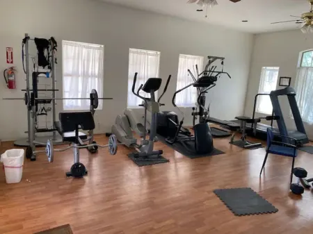 Sahuartia Retreat - Massage Chair, Gym and Pool/Hot Tub