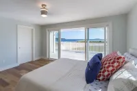 Driftwood Beachfront Luxury Home Magnificent Ocean Views Hotels in Phippsburg