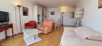 Superb sea view for this apartment in the center of Concarneau with parking. - 3-Star