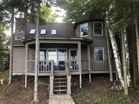 Lake Superior / Whitefish Bay / Paradise, MI