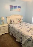 Coastal Simplicity- Located in Eastpoint just minutes to SGI & Apalachicola