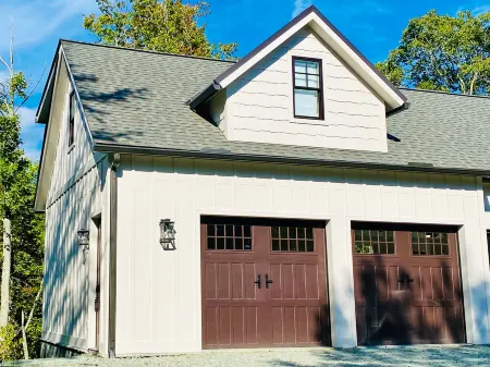 Modern mountain getaway in Boone