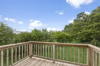 King beds, two living rooms and plenty of parking