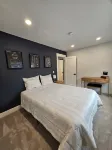 5 bed 2.5 bath w/ detached game room. Open concept, spacious for large groups.