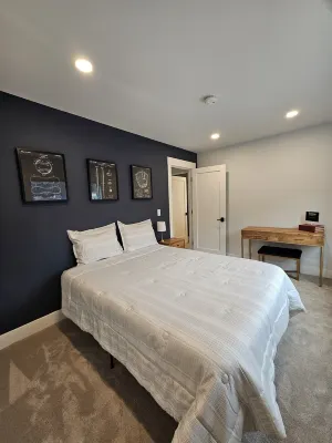 5 bed 2.5 bath w/ detached game room. Open concept, spacious for large groups.