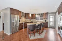 Great place to stay in Warrenville