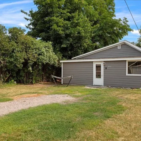 Cozy Cowboy Cabin in Polson: Historic Charm, Modern Comfort Near Flathead Lake