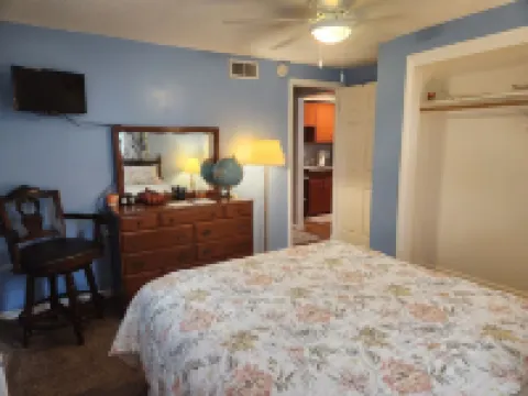 Welcoming, Wonderfully Cozy 1 bdrm Apt Hôtels à : Mason City