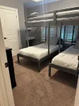 Charming & Cozy 4-bedroom Home