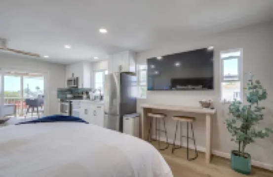 Coastal Sunset Studio