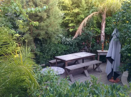 Villa with pool and jacuzzi sea view 5 minutes from the beach Отели в г. Пьетроселла