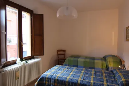 Via di Roma 4, house in the center with terrace Отели рядом с достопримечательностью «Piazza del Popolo»