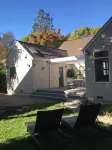 Stylish vintage gem on one of Santa Rosa's prettiest streets!