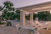 Villa Antonietta is a welcoming villa surrounded by greenery