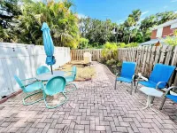 Central Beach Cozy and Convenient Beachside. Hotel a Vero Beach