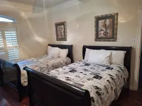 Large Mediterranean pool, river, basketball, sleeps 26, 8 bedrooms Hotels near Polmedia Polish Pottery