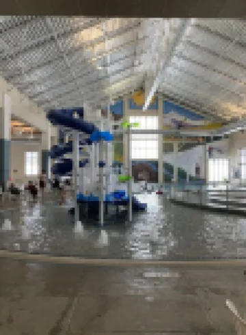 Winter Wonderland! Luxury Mountain Haven, Ski, Board, Snowshoe, Tube & Soak!