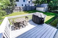 Escape to Onset - Updated cottage close to beaches and boating Hotels near Onset Bay