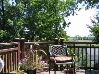 Historic "BREECHES POCKET" Civil W Era Log House /No Rentals after Dec. 31 2025