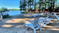 Poolside Villa on Lake Delton - Villa