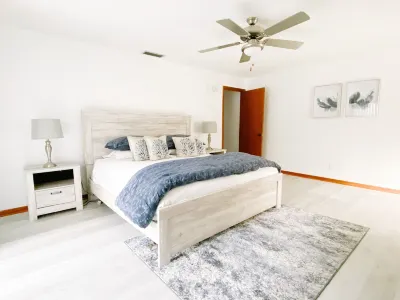 Quiet retreat with private yard and salt water pool near Daytona Shores