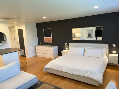 Modern Seagrove Studio on 30a- 2-Minute Walk to the Beach!