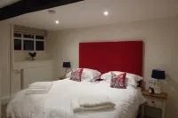 The Yard House Cottage 2 Hotels near Sherborne Abbey