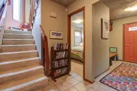 Alaskan Cabin Escape with Hot Tub!