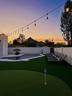 Modern 3 bedroom with heated pool and mountain view Hotels near T-Mobile