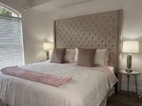 Private Heated Pool and Hottub , Pet Friendly, New Golf Cart , Close to Shopping