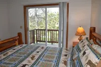 Spacious, cozy, and family-friendly home in ski & golf resort in North Michigan